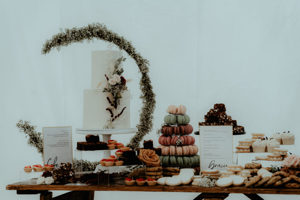 Wedding Cake 